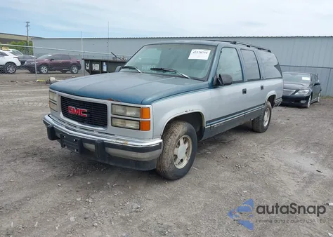 1994 GMC Suburban C1500 из США, поврежденный, VIN 1GKEC16K2RJ750376